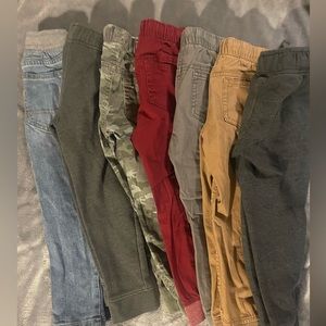 Cat and Jack 4T bundle of boy’s pants.